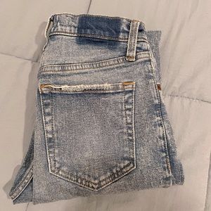 Abercrombie and Fitch Ultra Hi-rise Straight Jean